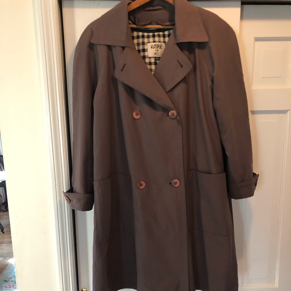 Vintage Kasper for ASL trench coat.